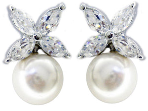 Earrings 10mm Round Pearl in S/S  501E21505