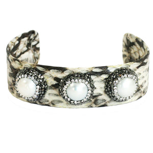 Boho with a Modern Twist Bracelet with Three Jeweled Pearls 696B4455