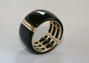 Bracelets Gold Cuff Bangle. 624B0761