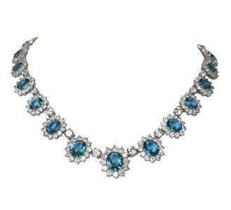 Necklace Couture Oval  Halo  628N5099
