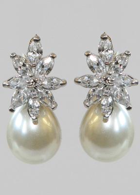 12X10 Pear White Shell Mop Pearls Zirconite Set Earrings
