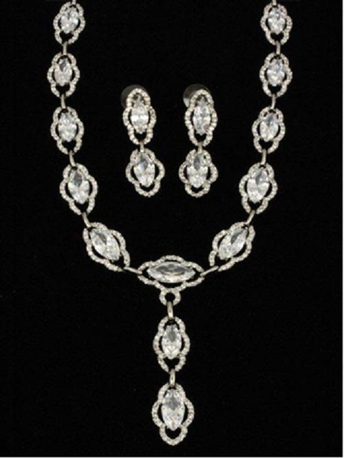 Around Cubic Zirconia Set Rhodium Necklace