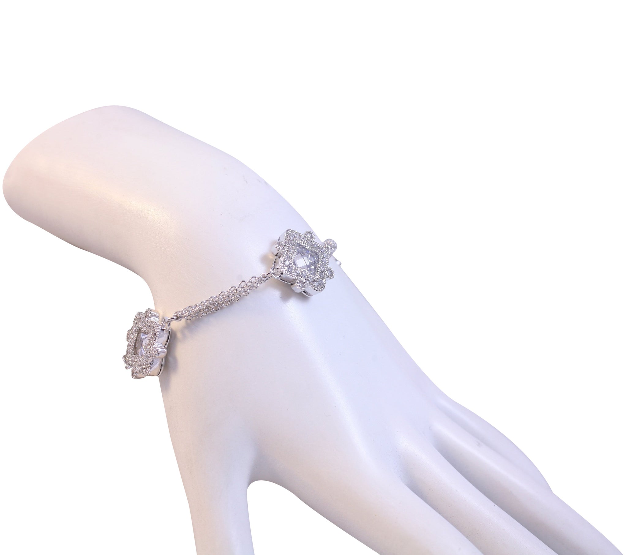 Multi Chain Crystal Clover toggle bracelet with CZ's 681B4770