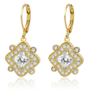 Earrings Electroplated four point star  with centered faceted CZ stone 681E4770