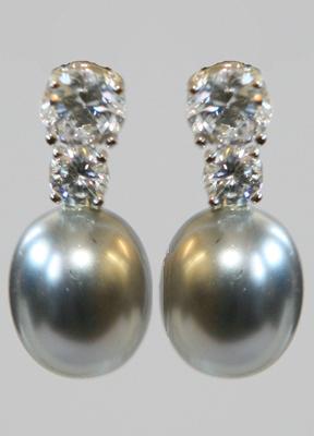 Earrings Oval Shell Mop Pearls Sterling Silver . EP575