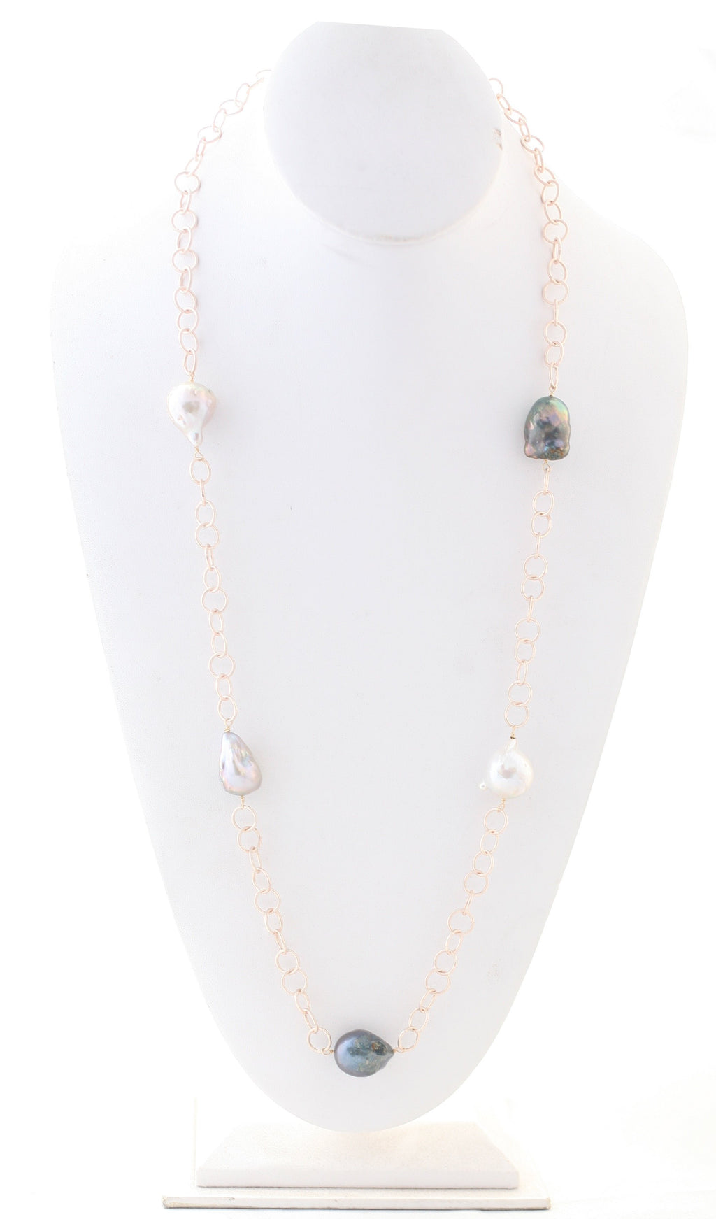 Multi-Dark Colors (includes a combination of light hues and black pearls) 
