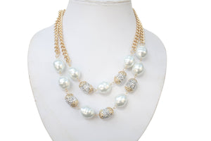 Necklace Double gold chain  with oval pearls  661N-994X2
