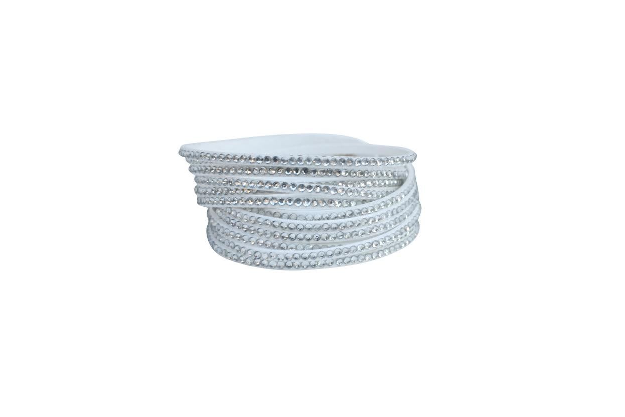 Bracelet  Multi strand double wrap around faux leather slake 679B100